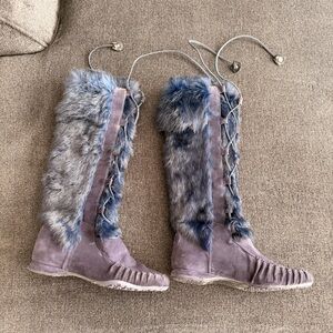 Vero Cuoio Gray Fur Lace-Up Winter Boots